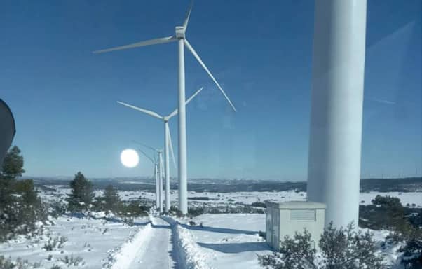 Fotografía temática de mantenimiento invernal de accesos